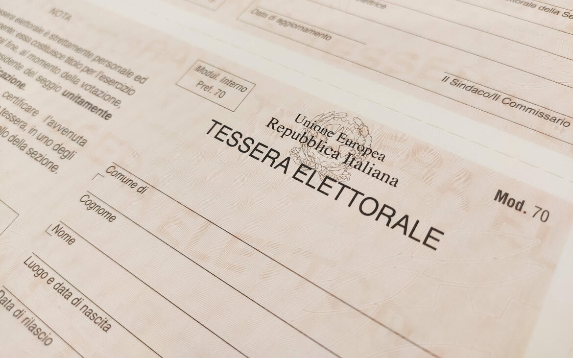 Immagine ELEZIONI POLITICHE 2022: APERTURA STRAORDINARIA UFFICIO ELETTORALE